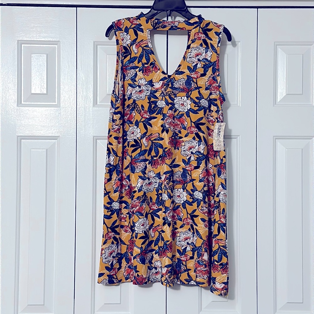 Derek Heart Flowery Tunic Top